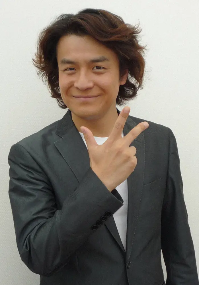 【画像・写真】「顔面で負けたのは福山雅治さんだけ」ものまね芸人豪語　本人翌日に「いいとも」出演、「偽物」でウケた