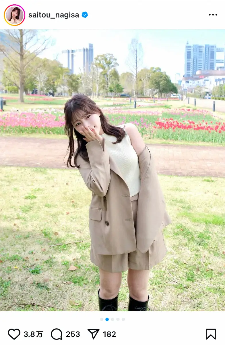 【画像・写真】元アイドルの21歳女優「春だね！」　肩出しショーパンコーデ披露にファン歓喜「可愛すぎ」「春も似合う」