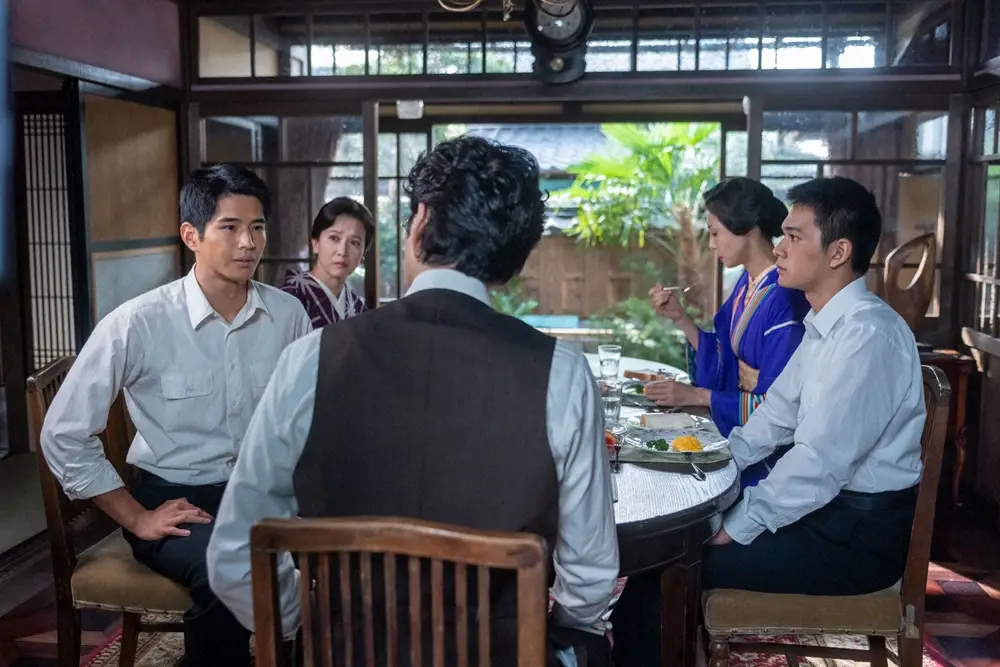 【画像・写真】「あんぱん」千尋が法律家へ「虎に翼」シンクロが話題！寅子の師・穂高先生モデルの父著作「法窓夜話」登場