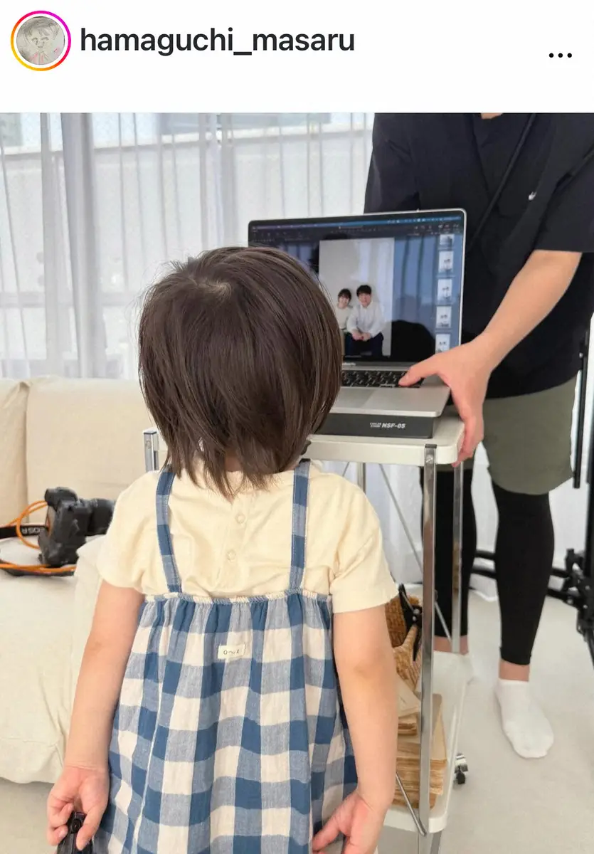 【画像・写真】よゐこ濱口　妻・南明奈との仕事に同伴した2歳・愛息のキュートな姿公開「後ろ姿でも可愛いのわかる」