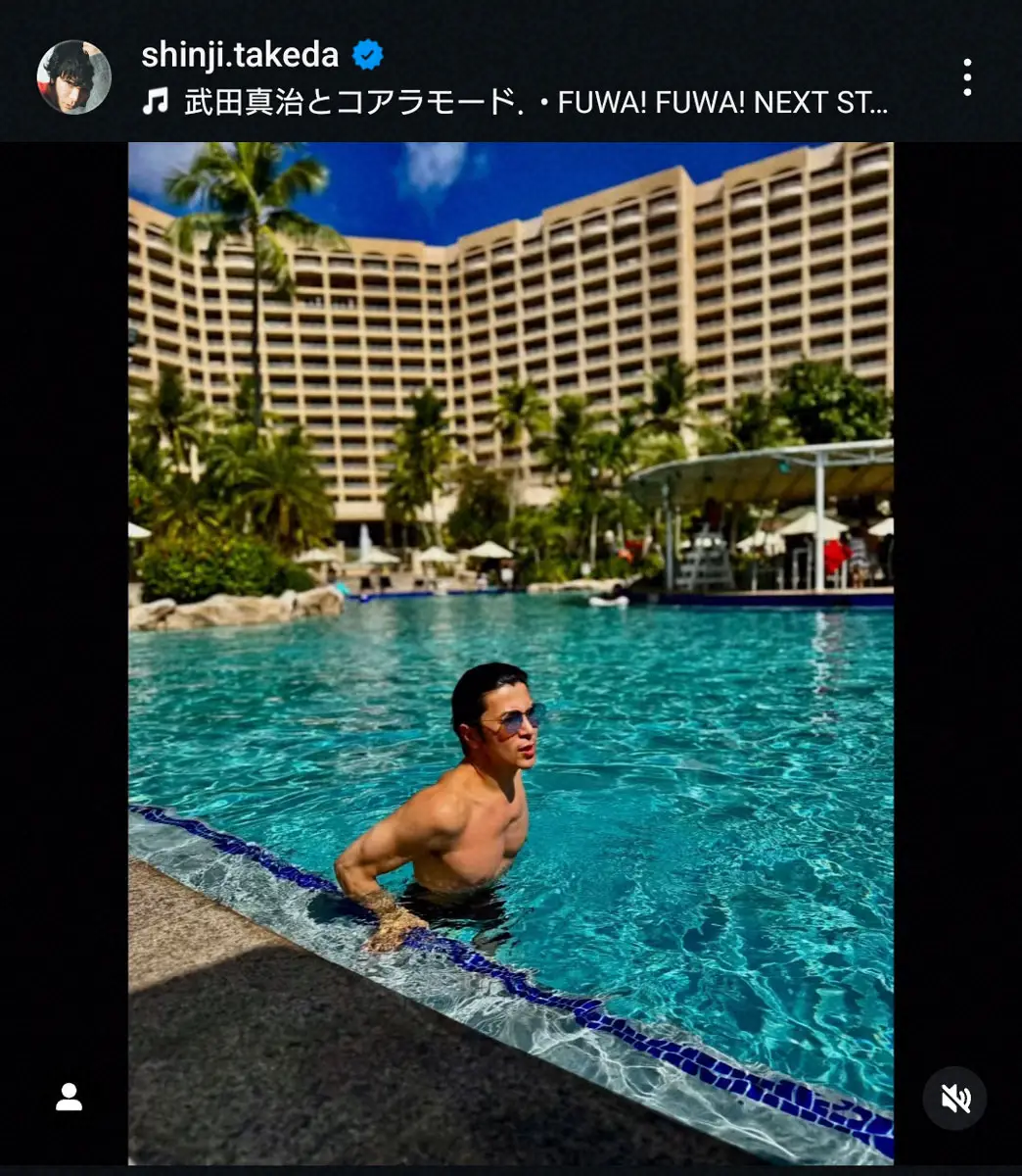 【画像・写真】52歳人気俳優「クリロナさんみたいな写真撮れちゃいました」　衝撃の肉体美にファン「絵になるぅ」