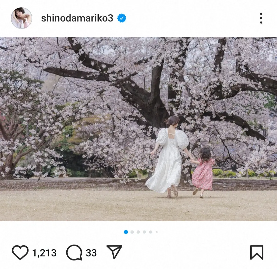 【画像・写真】篠田麻里子　まさに“桜の花びらたち”娘の誕生日お祝いショット披露に「マリコ様、さすがの美貌」の声も！