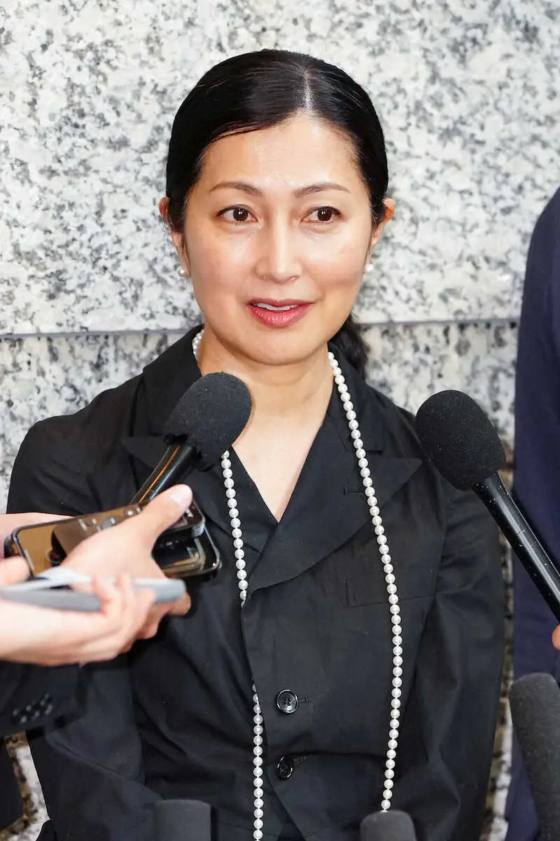 【画像・写真】鶴田真由　中山美穂さんしのぶ「内に強いものを秘めた、神秘的な魅力的な女優さん」