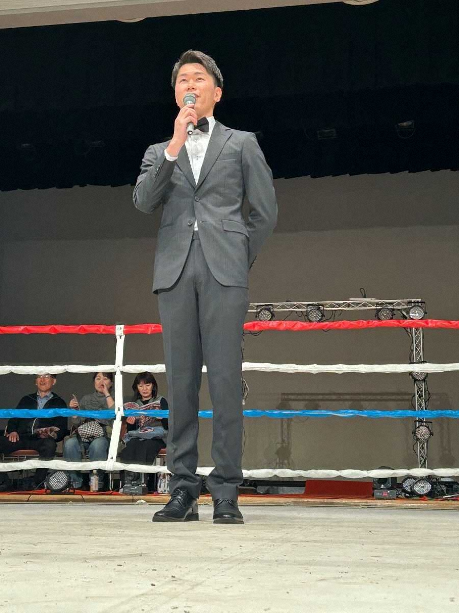 【画像・写真】プロボクシングのリングアナ資格を持つABCテレビ・中村想人アナウンサー