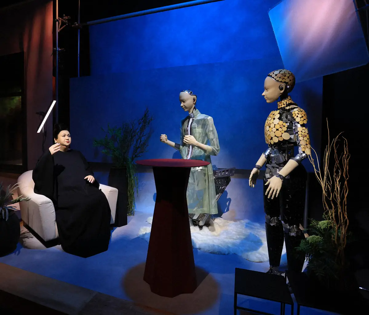 【画像・写真】有働由美子アナ「一緒に夜の時間を過ごして」アンドロイドに“フラれる”…まさかの返しに絶句「かしこ…」