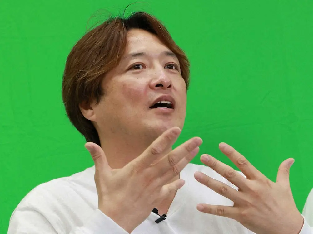 【画像・写真】純烈の酒井一圭