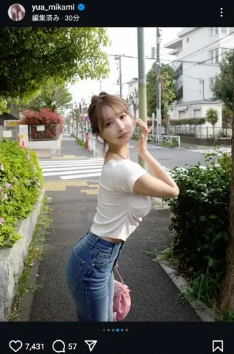 【画像・写真】三上悠亜　“夏先取り”ワンショルトップス＆デニム姿公開に「かわいいお姫様」「最上級に可愛い」