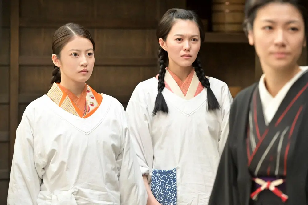 【画像・写真】「あんぱん」黒井先生「ボウフラより弱い」涙のうさ子に追い打ち「パワーワード」連日の叱咤にネット震える