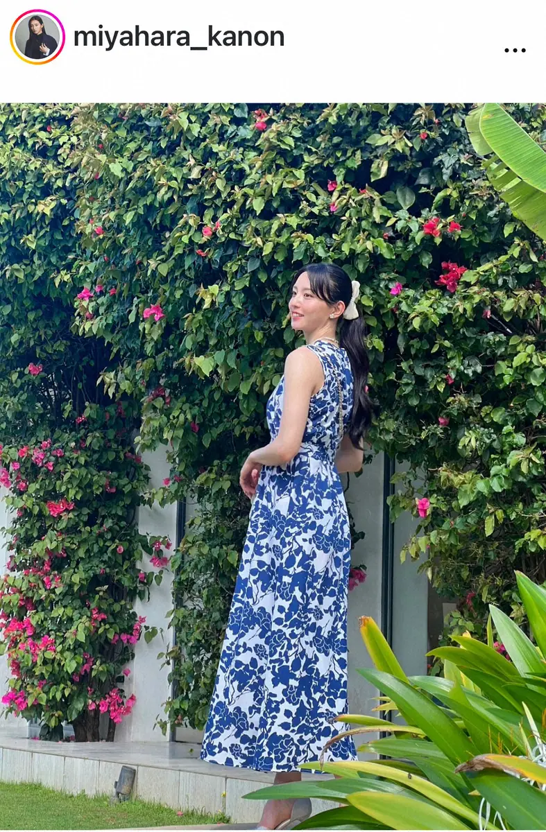 【画像・写真】“キックボクサー女優”宮原華音　沖縄での親友結婚式に参列　ノースリワンピ姿に「夏って感じ」