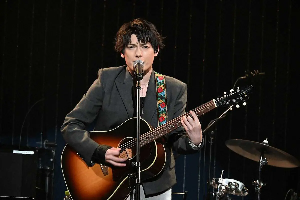 【画像・写真】崎山つばさ　ビルボードでデビュー10周年ライブ「同じ時間を共有していることがうれしい」