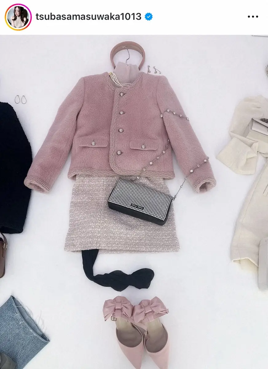 【画像・写真】益若つばさ　人気月9ドラマの嬉しい報告「スタイリングも担当」　ガーリーなコーデ「かわいさ際立つ」の声