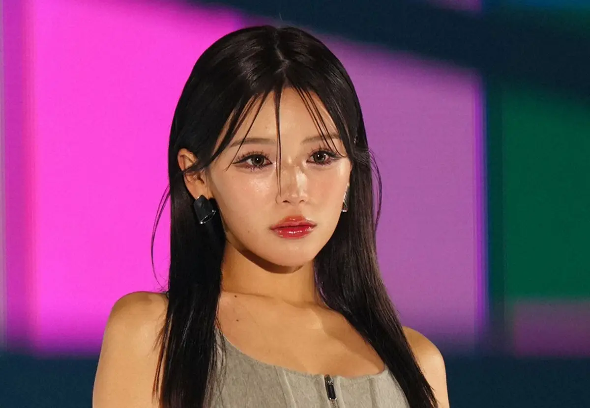 【画像・写真】人気モデル“せいせい”こと田向星華　第1子の性別発表　「ペアルックがしたい！」自らケーキカット