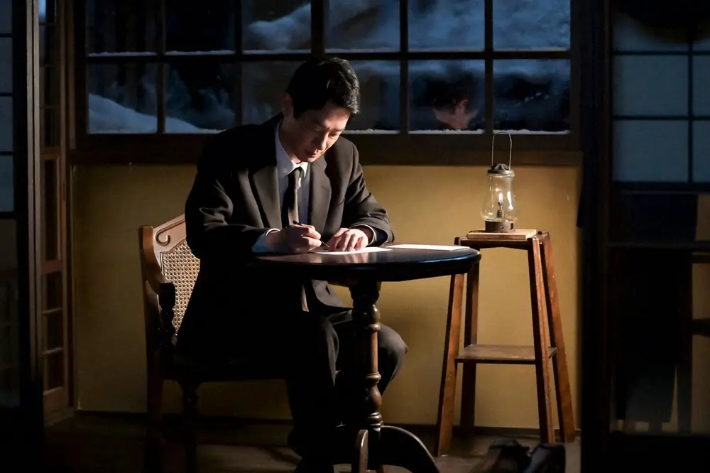 【画像・写真】「あんぱん」結太郎の新規回想！羽多子とのなれ初めにネット感動…恋文が「愛情を強く」江口のりこ語る裏側