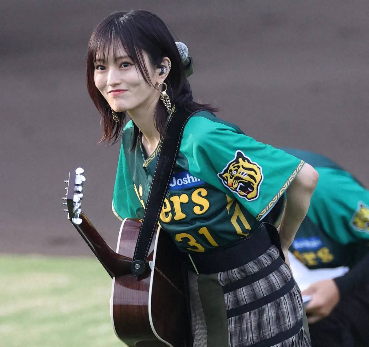 【画像・写真】元NMB山本彩　結婚時期は？ギャル霊媒師「心の信頼を置ける人じゃないと嫌みたいな感じが…」