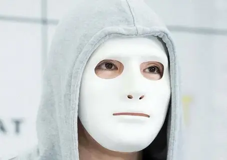 【画像・写真】ラファエル、盗撮行為に反撃「ネタ枯れたら『こいつらが盗撮犯です！』ってYouTube出すかも」