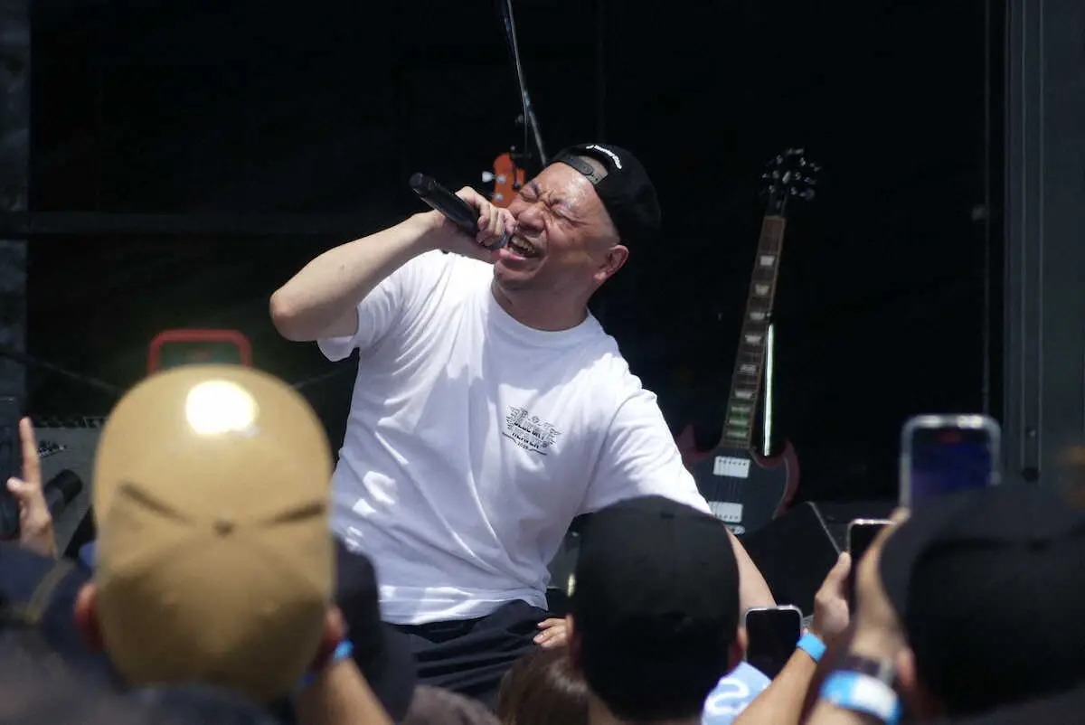 【画像・写真】レイザーラモンRG　観客から大歓声！こん身の「ハーレーオーナーあるある」熱唱