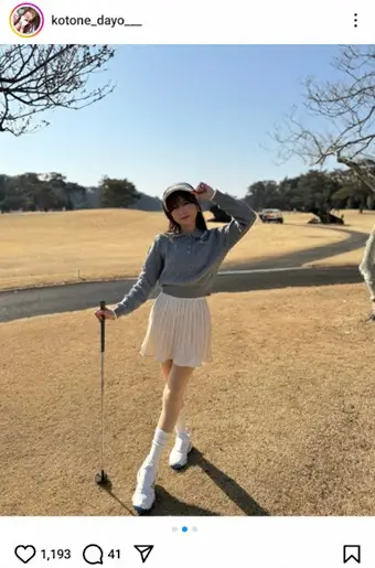 【画像・写真】“デカ盛り№1レースクイーン”水瀬琴音　ミニスカ・ゴルフウエア姿公開に「グリーンに女神降臨」「素敵」