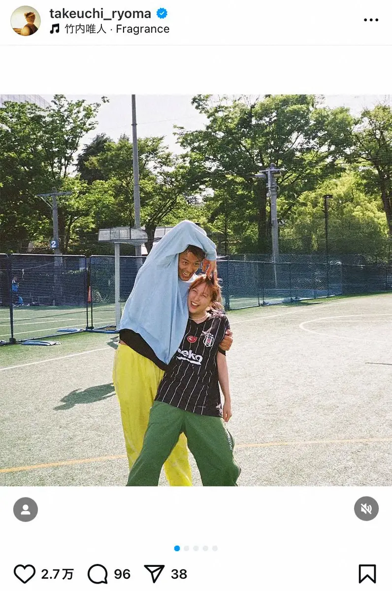 【画像・写真】竹内涼真　無邪気にじゃれ合う兄妹ショット披露、フォロワーうらやむ声「ラブラブ」「癒やされる」