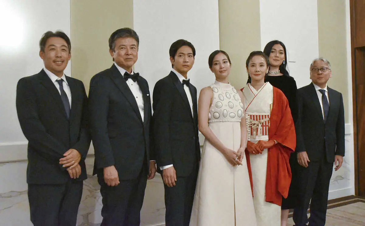 【画像・写真】広瀬すず「皆さんに届いていると実感できた」カンヌ国際映画祭で主演作「遠い山なみの光」公式上映