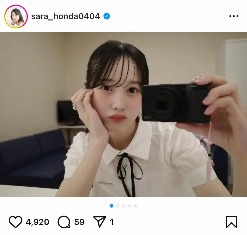 【画像・写真】本田紗来「メークさんのデジカメお借りして…」自撮りオフショにファンうっとり「透明感すごすぎ」「天使」