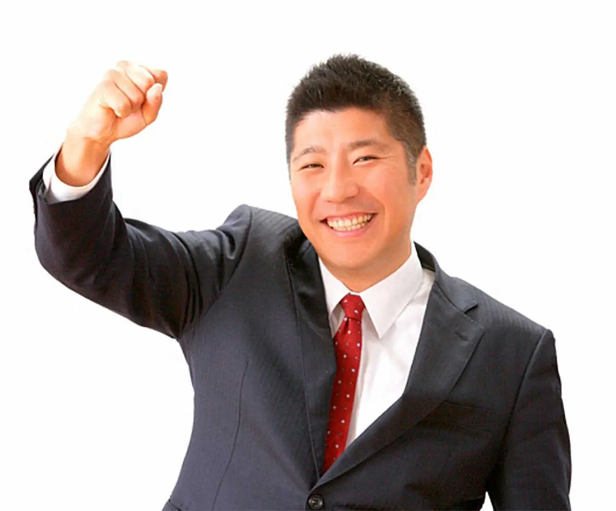 【画像・写真】ザブングル加藤とコンビを組み「M－1グランプリ」に出演する四日市市の森智広市長（四日市市の公式サイトから）