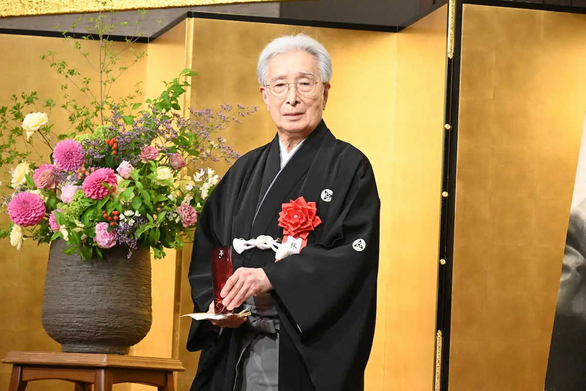 【画像・写真】林与一　菊田一夫演劇賞特別賞受賞で決意新た　「あと100年は頑張って舞台に立ちたい」