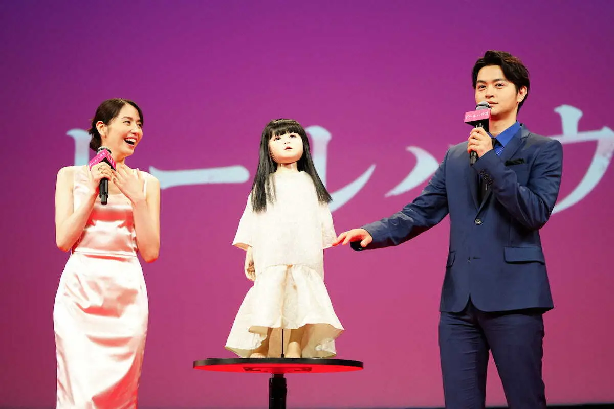 【画像・写真】長澤まさみ　人形の“娘”が笑ってくれた　映画「ドールハウス」ジャパンプレミア