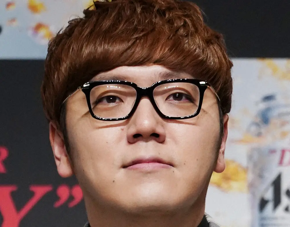 【画像・写真】ヒカキン　知人宅が爆発事故で被害　掃除手伝うも負傷「家中ブチ壊れ」「ガラスが手袋を突き破って…」