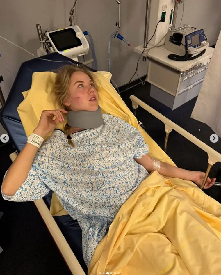 【画像・写真】イタリアの美人王女　バイク事故で入院　頭から壁に激突「生きてて本当にラッキー」痛々しい入院ショットも