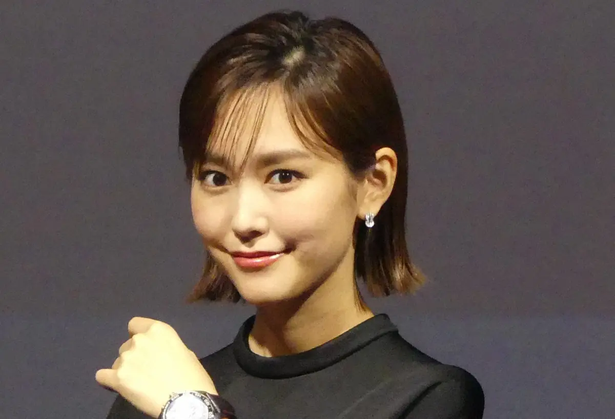 【画像・写真】桐谷美玲　夫・三浦翔平の37歳誕生日祝福　0時になった瞬間のまさかの行動も明かす「横に飛んでた」