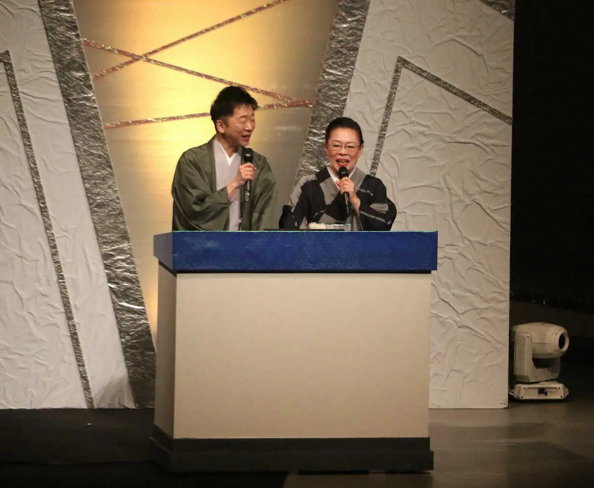【画像・写真】日本歌手協会「夏まつり唄まつり」が開幕　田辺靖雄がミスターをしのぶ　「一番良い時代を生きていた」