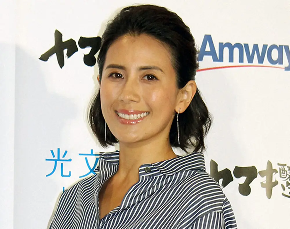 【画像・写真】長谷川理恵　結婚記念日　夫＆母から贈られたものに「こんな偶然てある？」