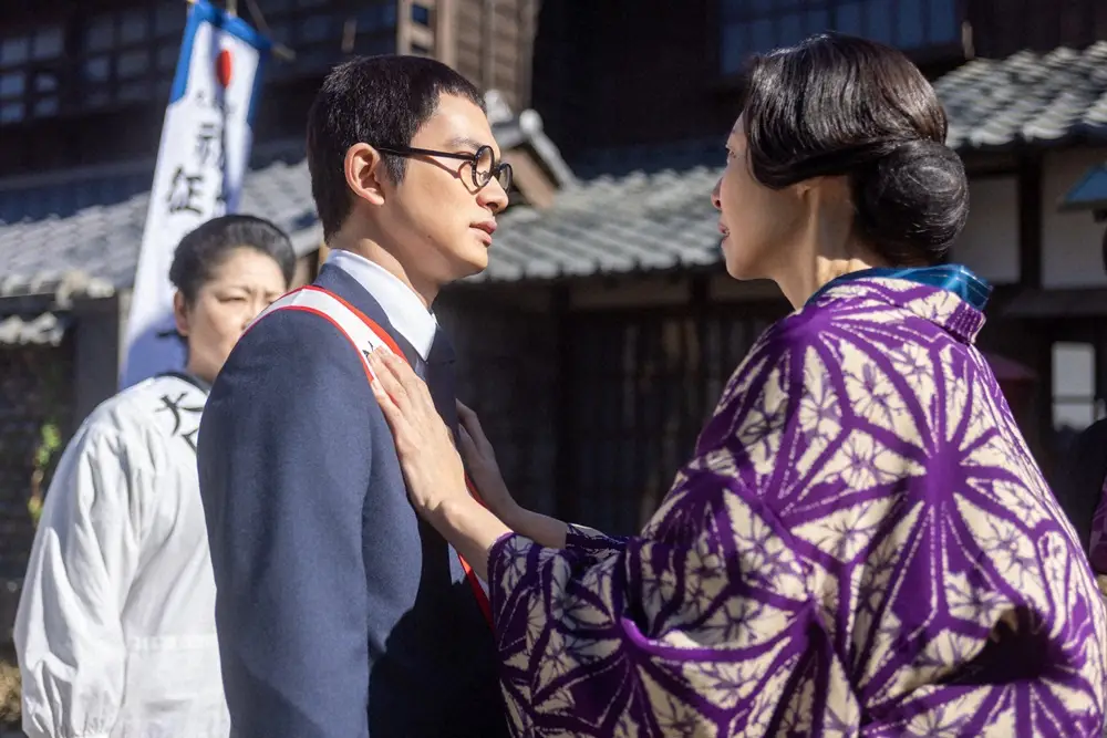 【画像・写真】「あんぱん」あわや連行…のぶ助太刀！登美子“母の叫び”「生きるのよ！」ネット号泣「母親の中の母親」