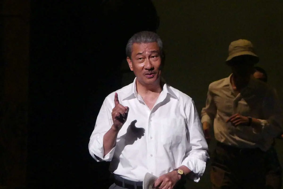 【画像・写真】中井貴一　名付け親に「恩返し」を　主演舞台「先生の背中～ある映画監督の幻影的回想録～」