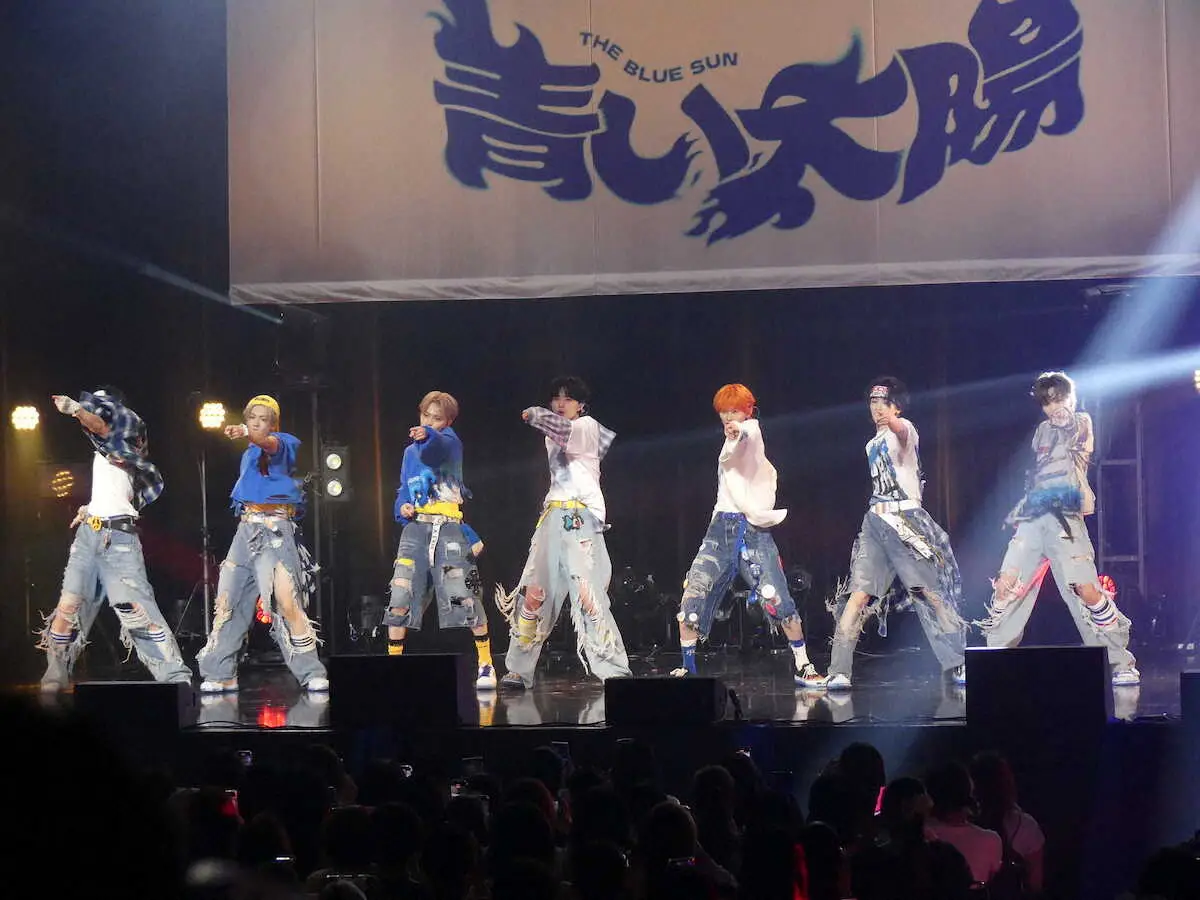 【画像・写真】aoen　都内でデビューイベント　雅久「一度沼ったら抜け出せないグループに」　ハク→輝の改名も発表