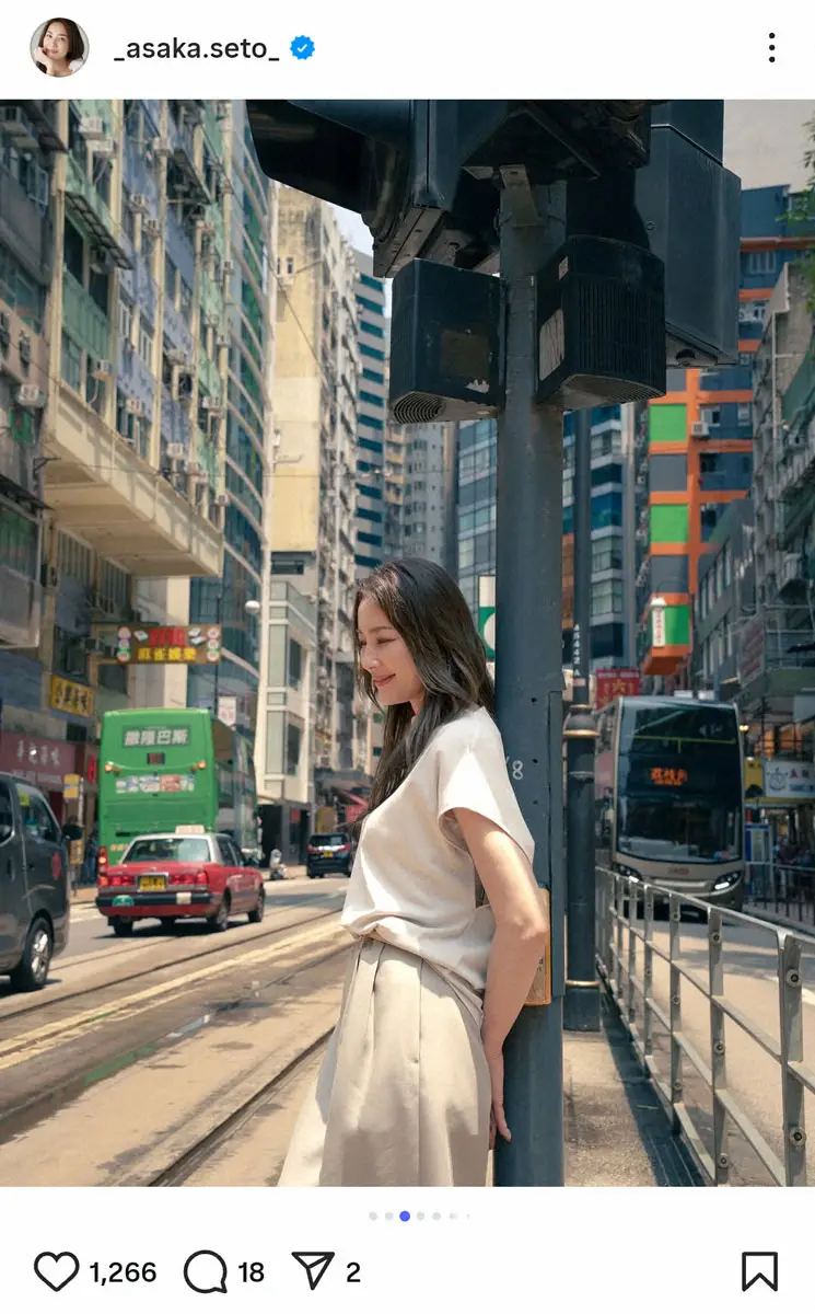 【画像・写真】瀬戸朝香　「辛いっ！」「ウマイっ！」本場の火鍋堪能、オフショ公開にファンため息「気品と色気」