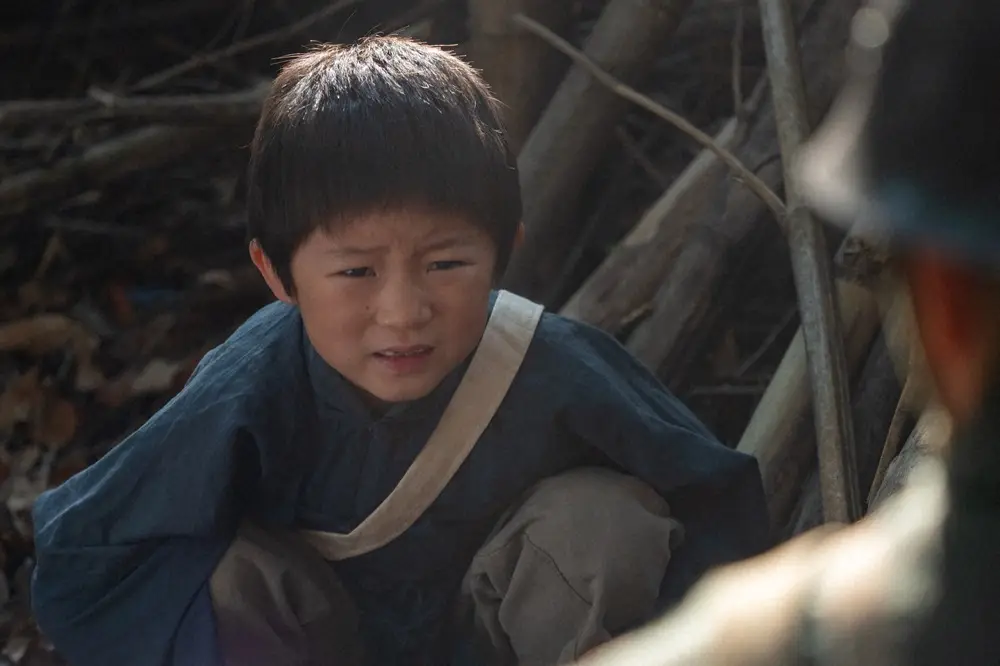 【画像・写真】「あんぱん」嵩＆清“父子”サプライズ初共演！北村匠海語る二宮和也の凄み「サラッと」体育座り意図も察知