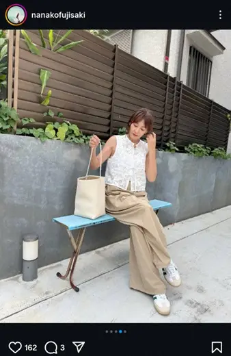 【画像・写真】藤崎奈々子47歳　白のノースリーブの夏コーデ披露に「「とてもお似合いです」「おしゃれですよねー」