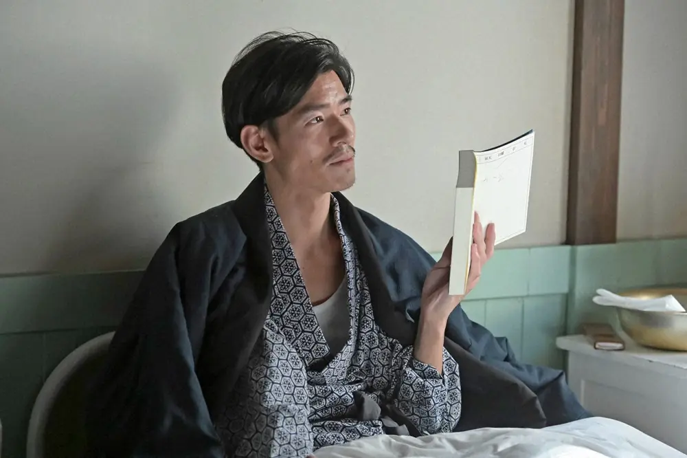 【画像・写真】「あんぱん」次郎は急きょ生まれた役だった！モデル暢さん初婚相手　台本完成直前に判明　CP語る裏側