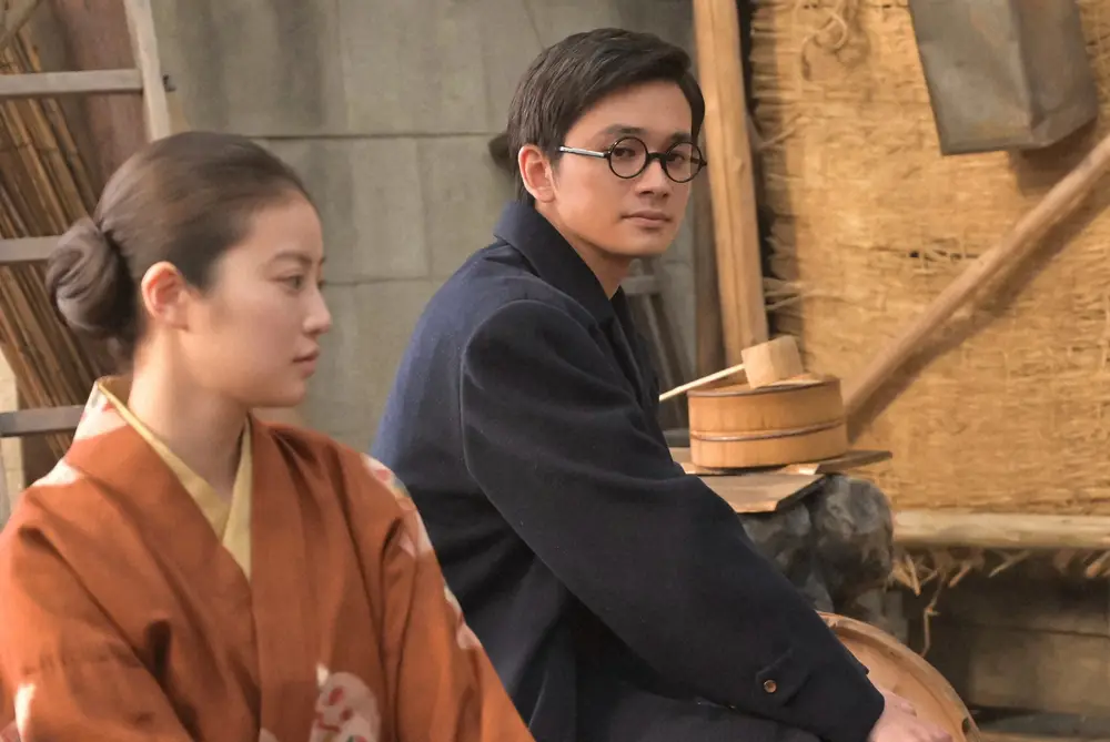 【画像・写真】【明日25日のあんぱん】第63話　焼け野原で嵩と再会　のぶ後悔＆涙「自分は生きていていいのか…」