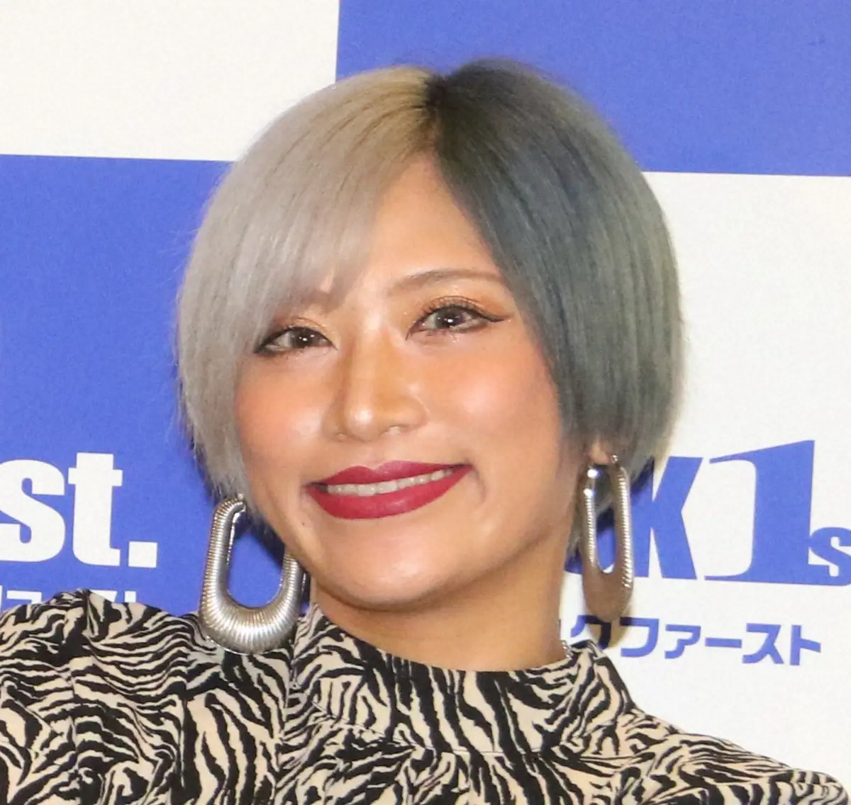 【画像・写真】ぱーてぃーちゃん信子　徳川家の末裔で「ヘリコプター移動したり」　陸上では「ジュニアオリンピックとか」