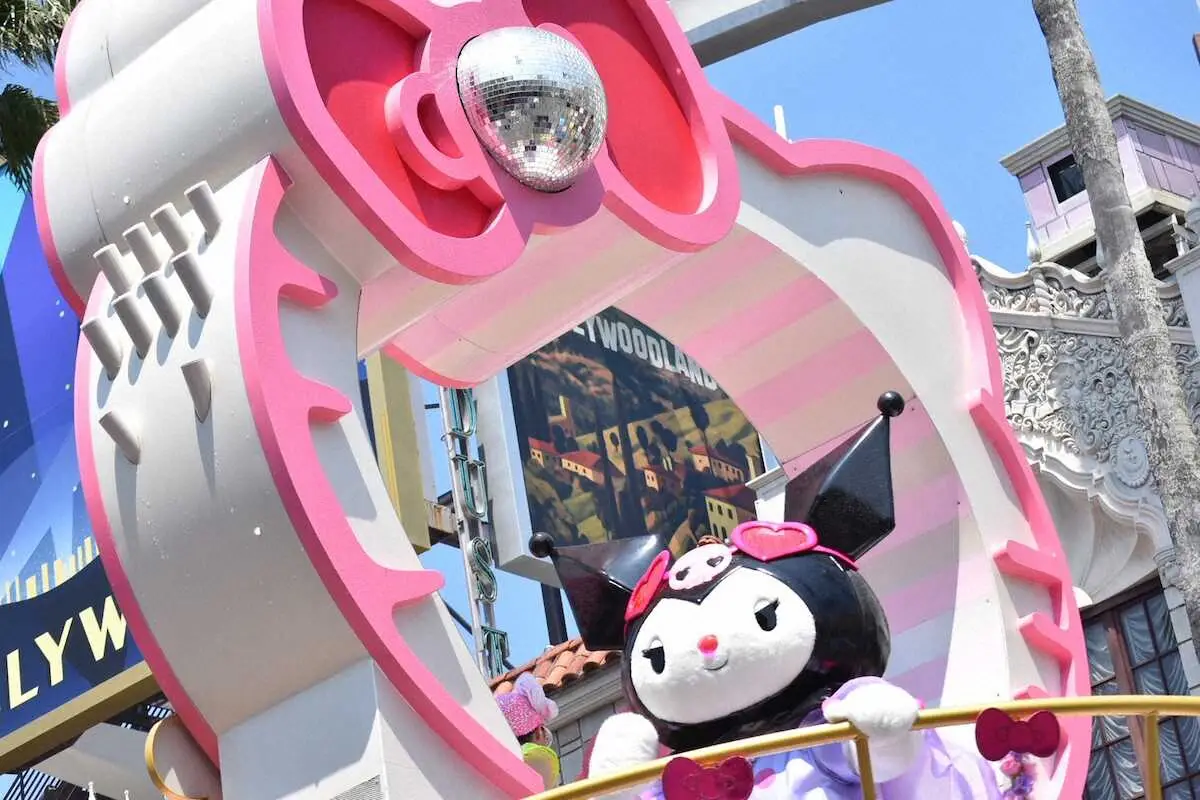 【画像・写真】伊藤沙莉が開幕宣言！USJで“超爽快”びしょ濡れの夏「テンション爆上げ。最高に幸せな空間」