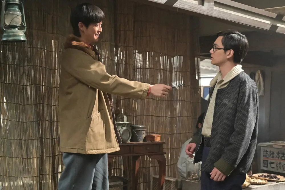 【画像・写真】【明日2日のあんぱん】第68話　健ちゃん“漫画のススメ”嵩に誕生日プレゼント！のぶハッスルも夕刊は…