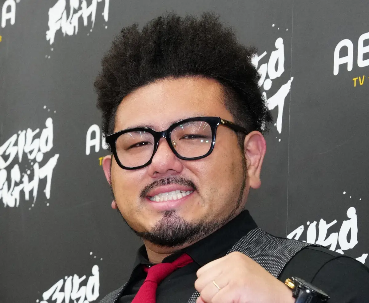 【画像・写真】鬼越・金ちゃん　母にメロメロの人気芸人暴露「旦那さん亡くなったら連絡くださいって」