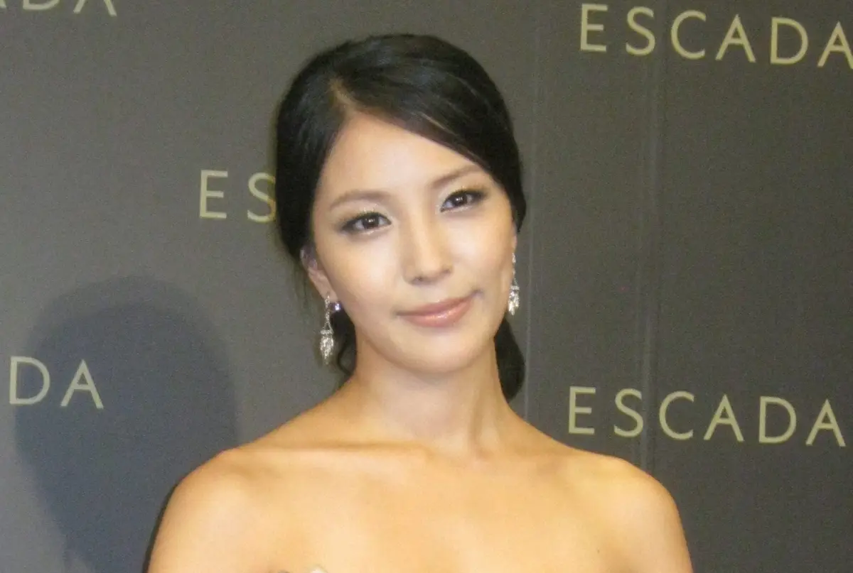 【画像・写真】BoA　変わらぬ歌声＆美スタイル健在！　金髪姿で名曲歌唱…ネット衝撃「まさにレジェンド」