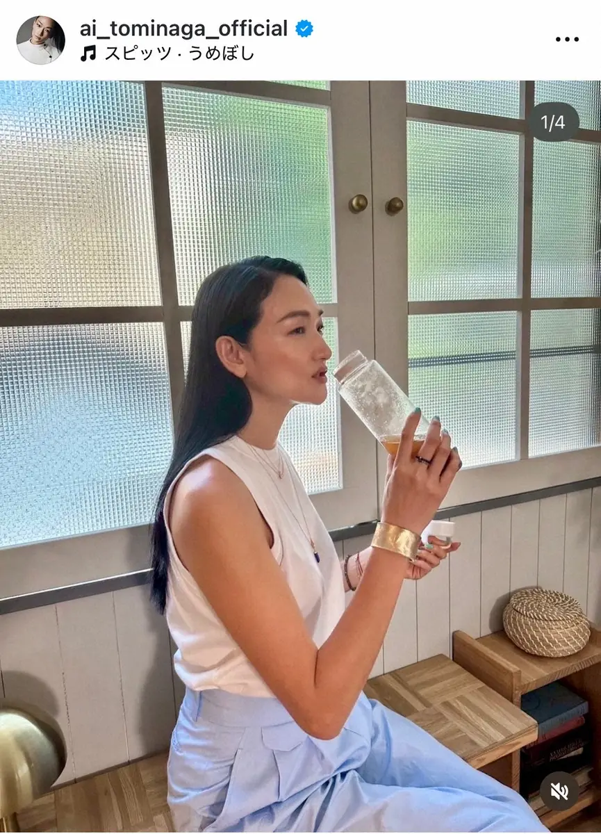 【画像・写真】冨永愛　暑い夏を乗り切る必需品を紹介「これがあるだけで気持ちも整う」　「まねしたい」と話題に