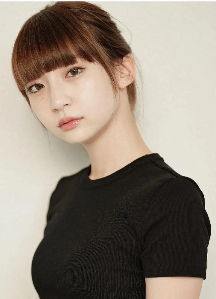 【画像・写真】荻野由佳　同学年の今泉佑唯とランチデート報告　子供乗せた今泉の電動自転車乗った姿が「ツボだった」