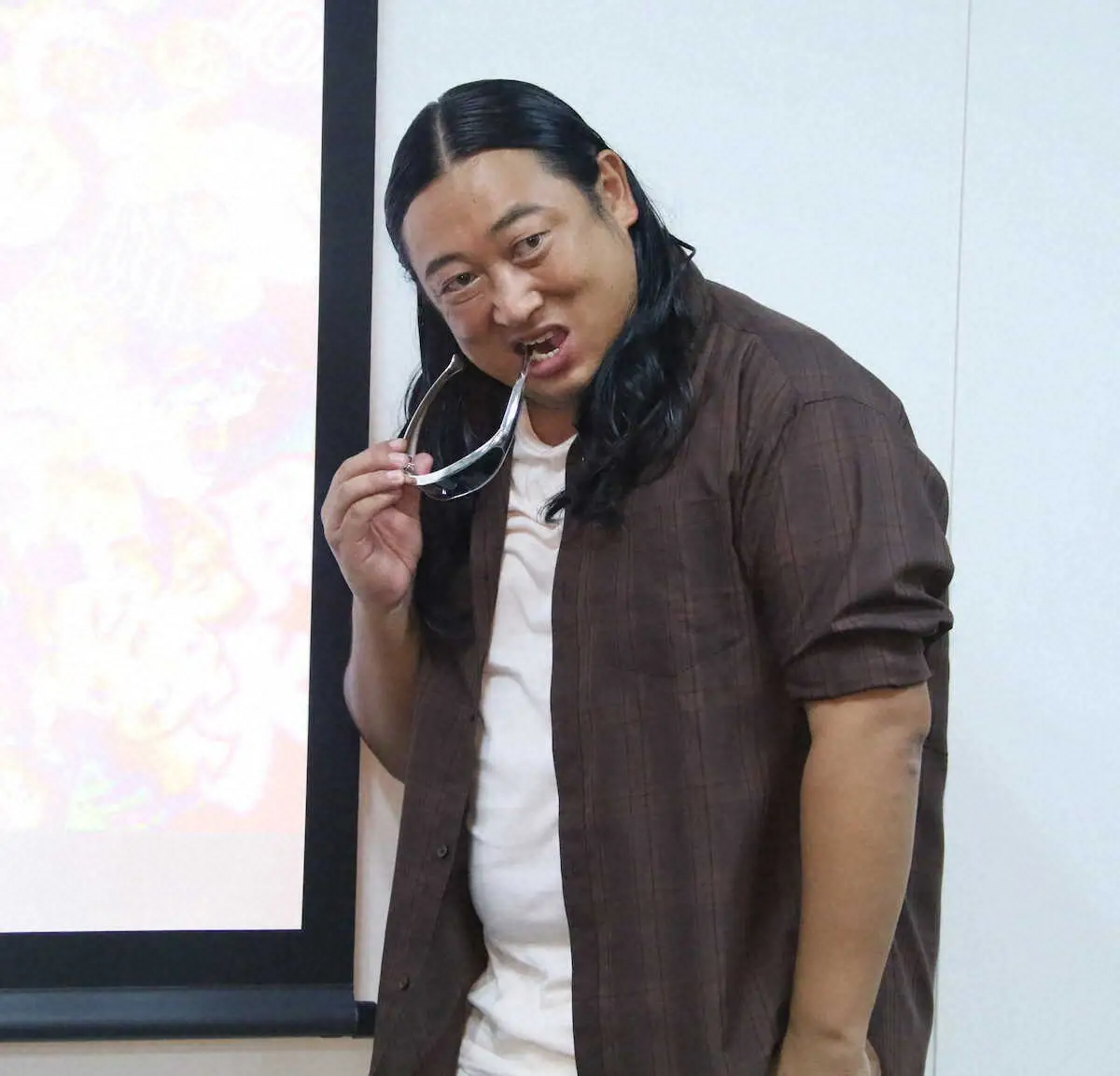 【画像・写真】ロバート秋山　クリエイターズ・ファイル10周年　キャラクター衣装でレンタルスペースは“パンク状態”