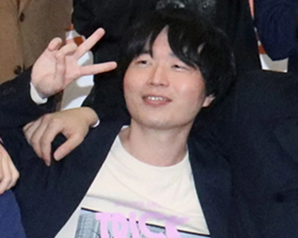 【画像・写真】「田舎で中古の一軒家買えるぐらい」推し活に費やすオタク芸人　「稼げてないので」資金源にスタジオ驚き