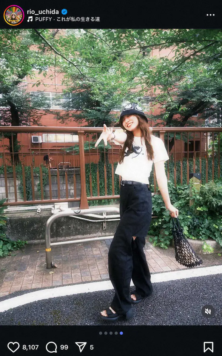 【画像・写真】内田理央「夏すぎ」　スタイル抜群のバックカットパンツコーデS！ギャルピ披露に「新鮮すぎ」の声